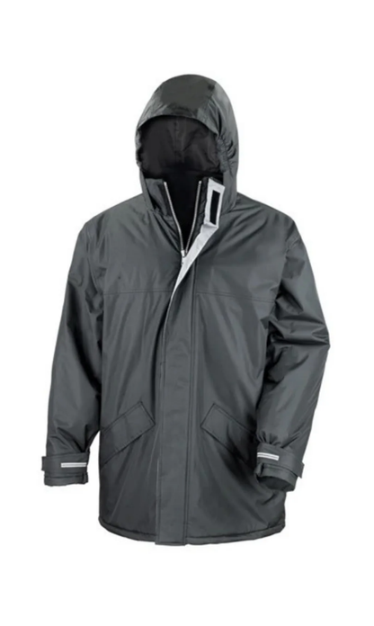 Winterjacke – Robuster Schutz bei kaltem Wetter