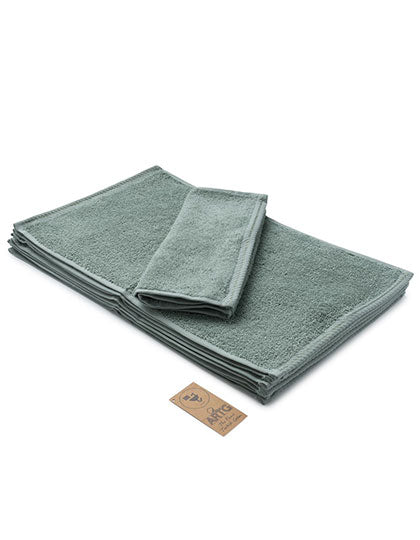 ARTG Guest Towel in Old Green – mit Firmenlogo individualisierbar