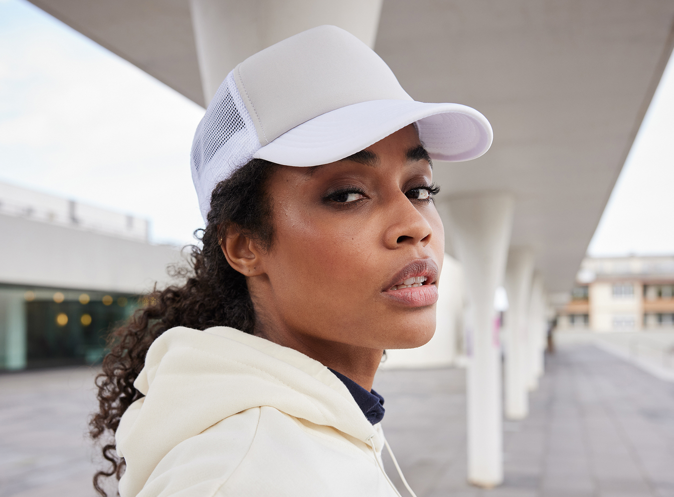 Trendige 5-Panel-Mütze aus Mesh