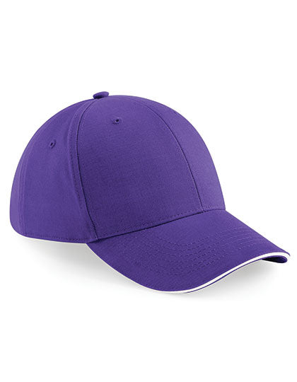 Low Profile Cap mit Kontrastfarben