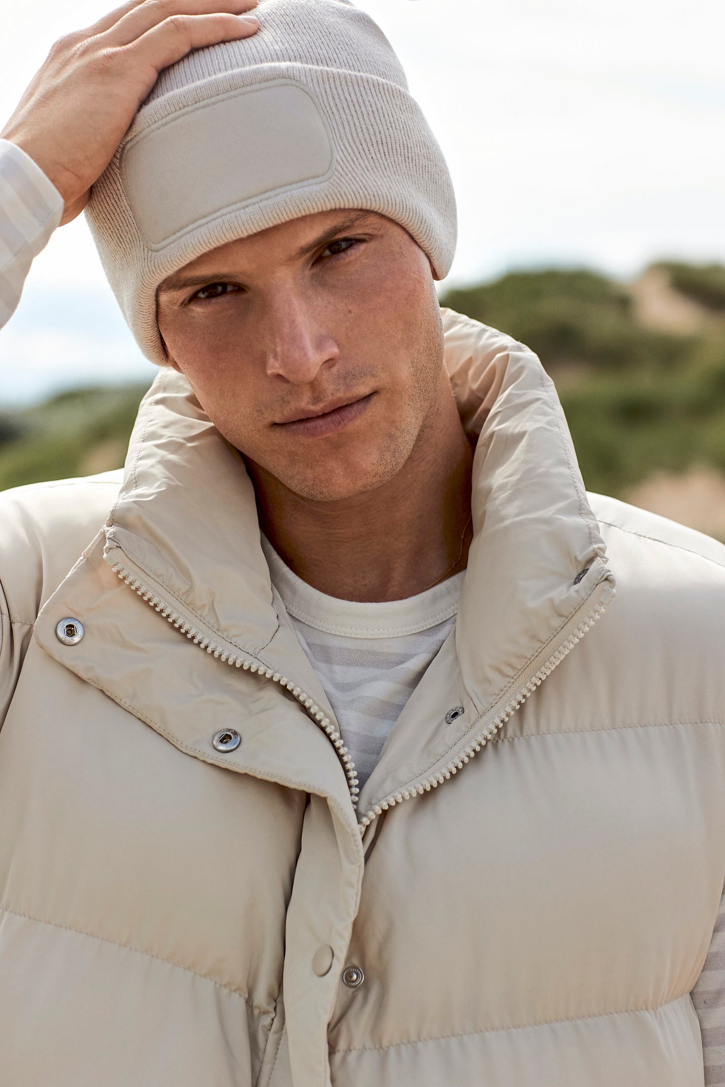 Beanie aus Polyacryl mit Baumwoll-Twill-Aufnäher