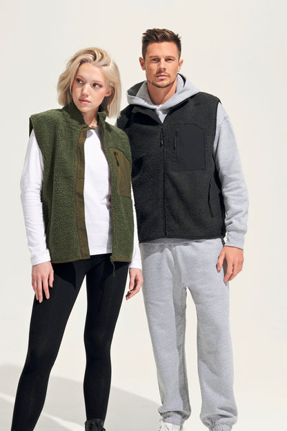 Modischer Bodywarmer mit Sherpa-Fleece