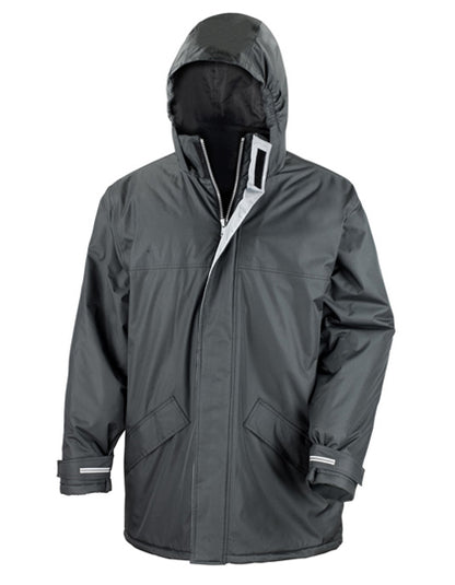 Winterjacke – Robuster Schutz bei kaltem Wetter